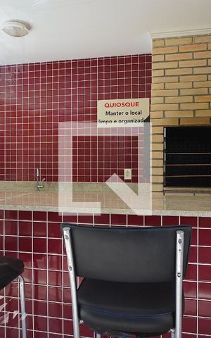 Apartamento para alugar com 43m², 2 quartos e 1 vagaÁrea comum - Churrasqueira