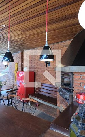 Casa à venda com 800m², 5 quartos e 4 vagasÁrea Gourmet
