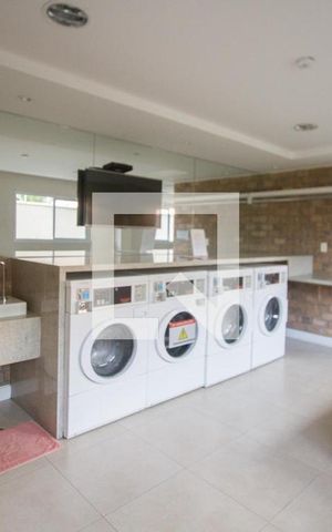Studio à venda com 33m², 1 quarto e 1 vagaLavanderia