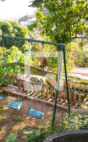 Casa de condomínio à venda com 700m², 5 quartos e 2 vagas Casa de condomínio à venda com 700m², 5 quartos e 2 vagasÁrea Externa - Bosque