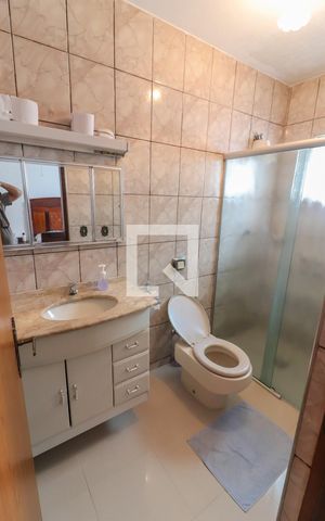 Casa à venda com 139m², 3 quartos e 3 vagas Casa à venda com 139m², 3 quartos e 3 vagasSuite 1