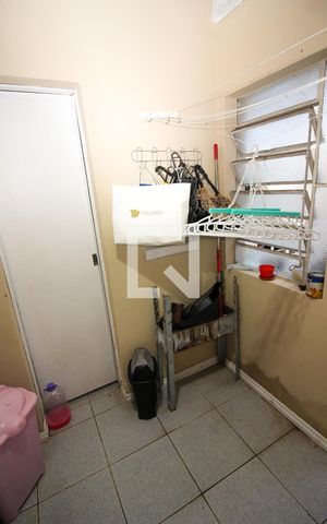 Casa à venda com 300m², 6 quartos e 2 vagas