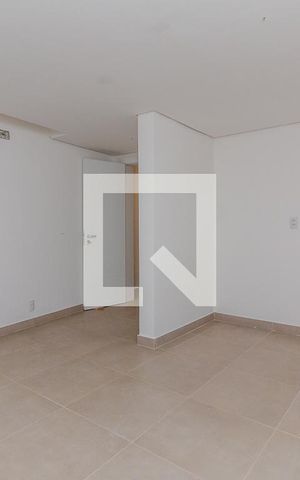Casa à venda com 270m², 3 quartos e 4 vagas Casa à venda com 270m², 3 quartos e 4 vagasDeposito
