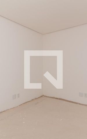 Casa à venda com 270m², 3 quartos e 4 vagas Casa à venda com 270m², 3 quartos e 4 vagasQuarto 2