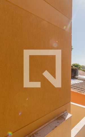 Casa à venda com 270m², 3 quartos e 4 vagas Casa à venda com 270m², 3 quartos e 4 vagasvista