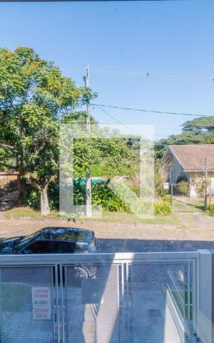 Casa à venda com 270m², 3 quartos e 4 vagas Casa à venda com 270m², 3 quartos e 4 vagasVista
