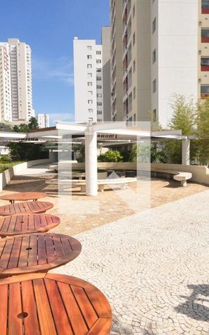 Apartamento à venda com 72m², 2 quartos e 2 vagasÁrea externa