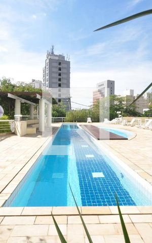 Apartamento à venda com 72m², 2 quartos e 2 vagasPiscina