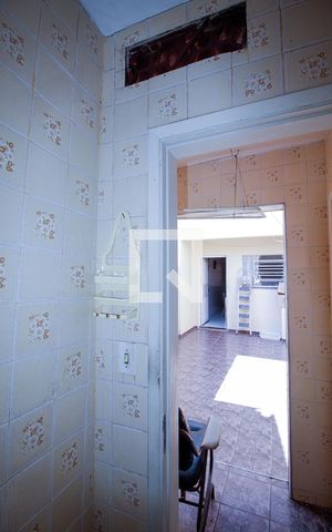 Casa à venda com 89m², 3 quartos e 2 vagasBanheiro 2
