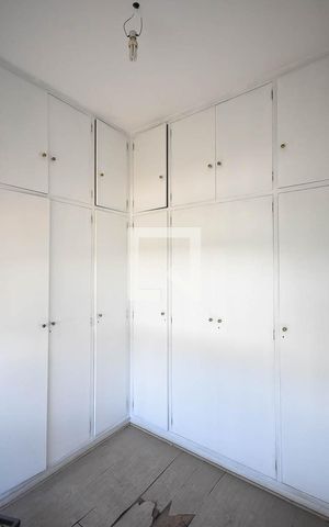 Casa à venda com 500m², 4 quartos e 5 vagas Casa à venda com 500m², 4 quartos e 5 vagasArmário da suíte 3