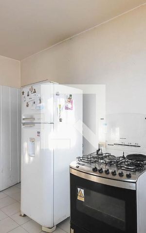 Casa à venda com 500m², 4 quartos e 5 vagas Casa à venda com 500m², 4 quartos e 5 vagasCozinha
