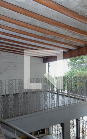 Casa à venda com 306m², 3 quartos e 4 vagasVaranda