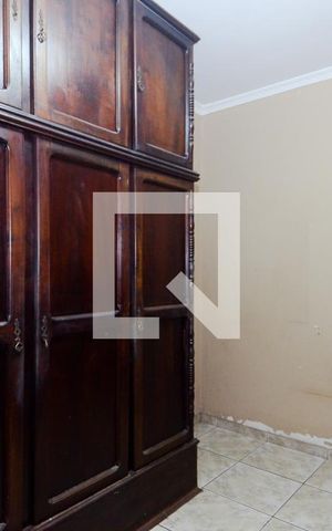 Casa à venda com 306m², 3 quartos e 4 vagasQuarto 2