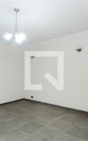 Casa à venda com 306m², 3 quartos e 4 vagasSala