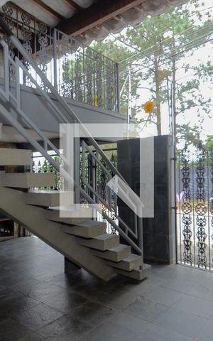 Casa à venda com 306m², 3 quartos e 4 vagasGaragem