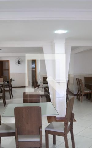 Apartamento para alugar com 70m², 2 quartos e 1 vagaÁrea comum - Salão de festas