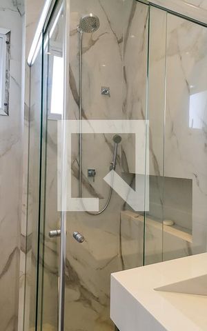 Apartamento à venda com 121m², 3 quartos e 3 vagas Apartamento à venda com 121m², 3 quartos e 3 vagasBanheiro Suíte