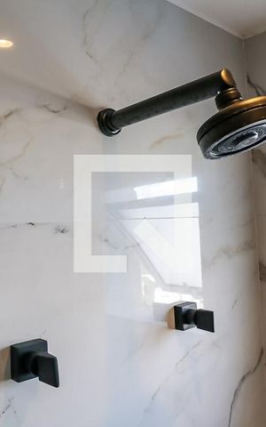 Apartamento à venda com 121m², 3 quartos e 3 vagas Apartamento à venda com 121m², 3 quartos e 3 vagasBanheiro Suíte Master