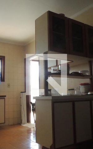 Casa de condomínio à venda com 440m², 4 quartos e 2 vagasCozinha
