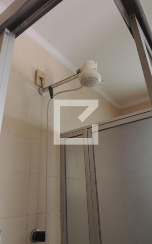 Casa de condomínio à venda com 440m², 4 quartos e 2 vagasBanheiro da Suíte 2