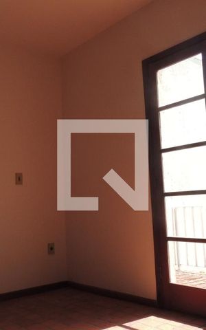 Casa de condomínio à venda com 440m², 4 quartos e 2 vagasSuíte 2