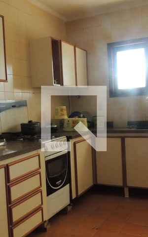 Casa de condomínio à venda com 440m², 4 quartos e 2 vagasCozinha