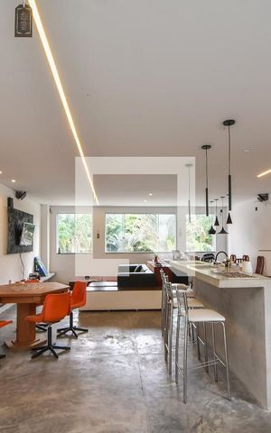 Casa à venda com 280m², 3 quartos e 3 vagasSalaq