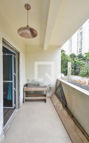 Casa à venda com 280m², 3 quartos e 3 vagasVaranda Suíte 01