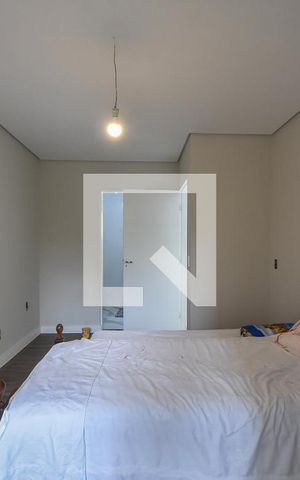 Casa à venda com 280m², 3 quartos e 3 vagasSuíte 02