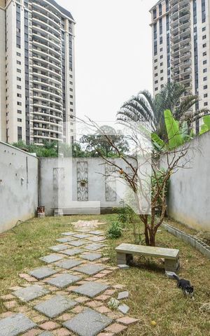 Casa à venda com 280m², 3 quartos e 3 vagasÁrea Externa