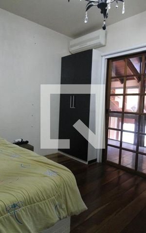 Casa à venda com 290m², 3 quartos e 3 vagasQuarto 2