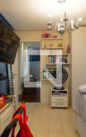 Casa à venda com 352m², 3 quartos e 4 vagasQuarto 1