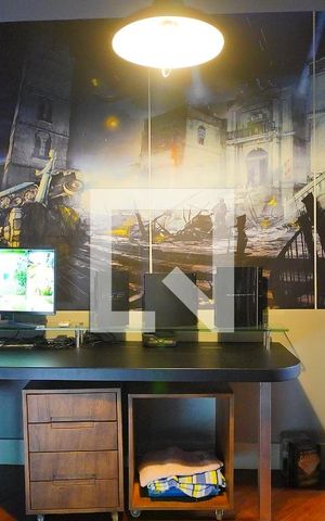 Casa à venda com 352m², 3 quartos e 4 vagasEscritório