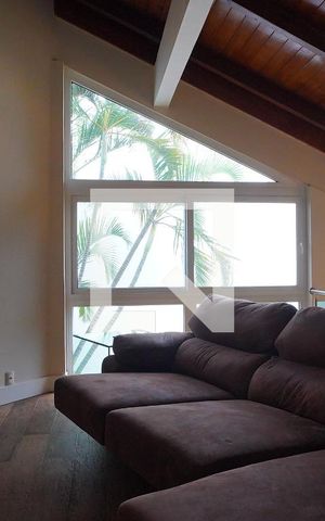 Casa à venda com 352m², 3 quartos e 4 vagasSala de Cinema