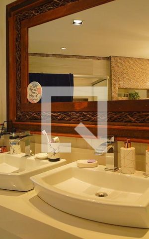 Casa à venda com 352m², 3 quartos e 4 vagasSuíte