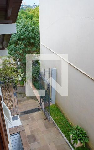 Casa à venda com 352m², 3 quartos e 4 vagasSuíte 2 - Vista