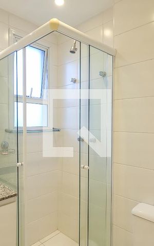 Apartamento à venda com 69m², 1 quarto e 1 vaga Apartamento à venda com 69m², 1 quarto e 1 vagaBanheiro Social