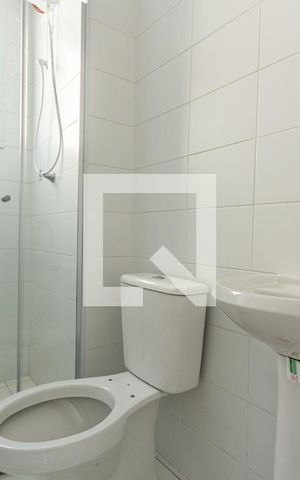 Apartamento à venda com 41m², 2 quartos e sem vaga Apartamento à venda com 41m², 2 quartos e sem vagaBanheiro