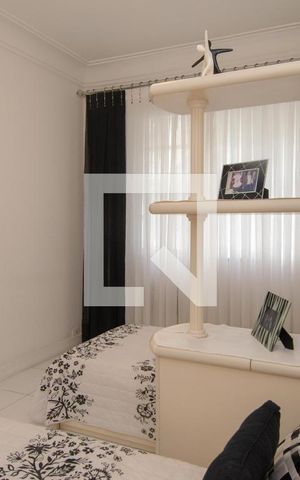 Apartamento à venda com 230m², 4 quartos e 1 vaga Apartamento à venda com 230m², 4 quartos e 1 vagaQuarto 2
