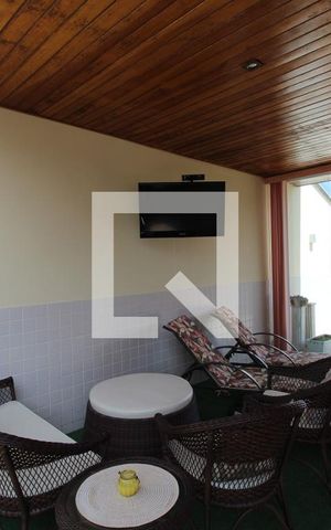 Casa de condomínio à venda com 375m², 5 quartos e 3 vagasTerraço