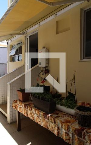 Casa de condomínio à venda com 375m², 5 quartos e 3 vagasQuintal