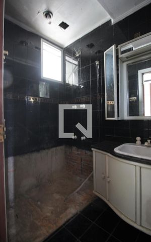 Apartamento à venda com 100m², 2 quartos e 1 vagaBanheiro da Suíte