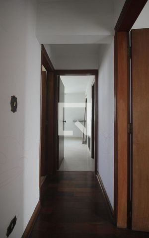 Apartamento à venda com 100m², 2 quartos e 1 vagaCorredor