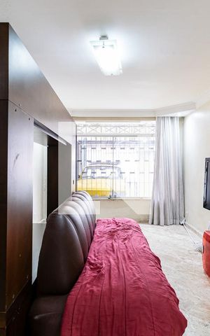 Casa à venda com 150m², 2 quartos e 3 vagas Casa à venda com 150m², 2 quartos e 3 vagasSala