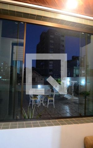 Apartamento à venda com 190m², 2 quartos e 1 vagaVaranda íntima do Quarto 1
