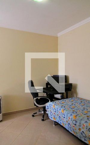 Casa de condomínio à venda com 158m², 3 quartos e 4 vagasQuarto 3