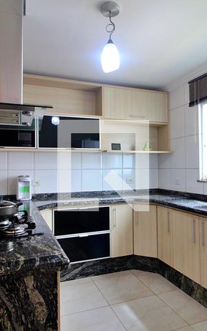 Casa de condomínio à venda com 158m², 3 quartos e 4 vagasCozinha