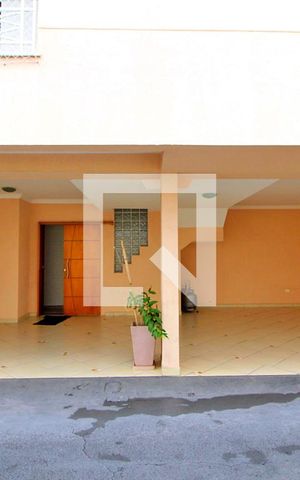Casa de condomínio à venda com 158m², 3 quartos e 4 vagasGaragem