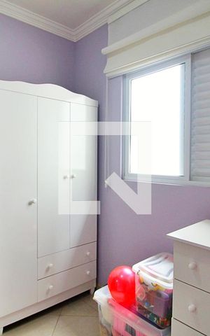 Casa de condomínio à venda com 158m², 3 quartos e 4 vagasQuarto 2