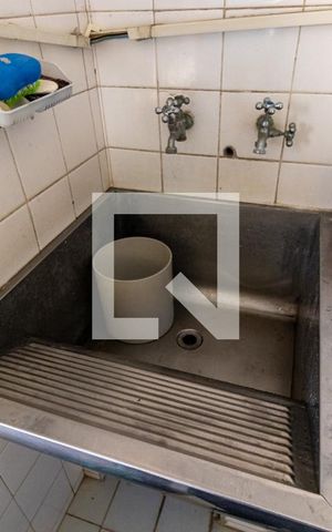 Casa à venda com 340m², 4 quartos e 2 vagas Casa à venda com 340m², 4 quartos e 2 vagasÁrea de Serviço